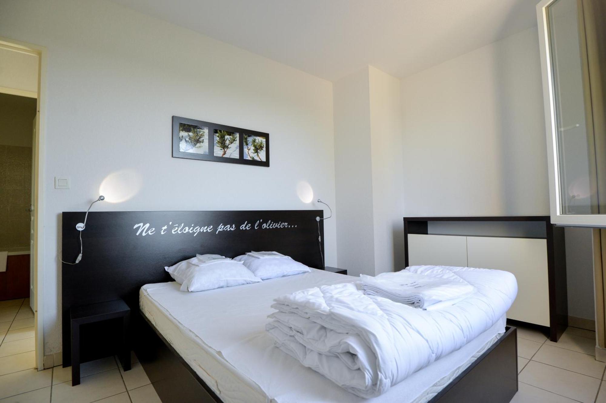 La Résidence du Château de Jouarres Azille Quarto foto